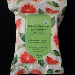 ⭐️ 5 For $25 Brightening & Firming Makeup Remover Wipes - Grapefruit NIB